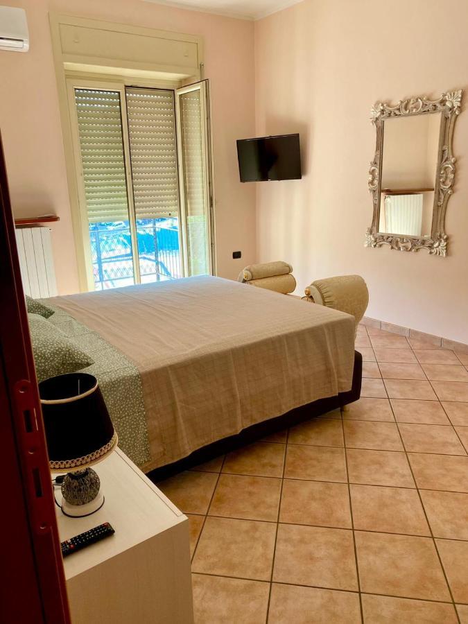 Apartamento La Divina Cosenza Exterior foto